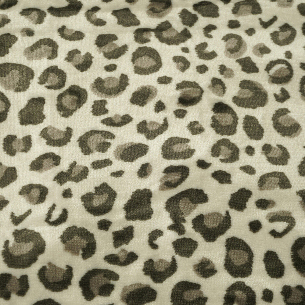 Leopard Print Electric Heated Throw Image 5
