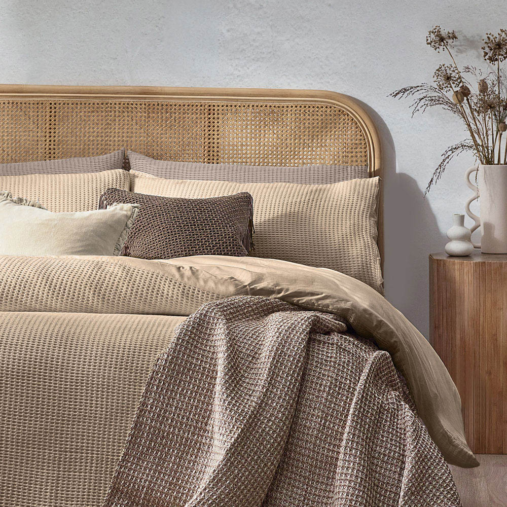 Yard Double Linen Chunky Waffle Duvet Set Image 4