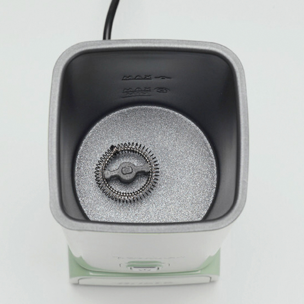 Ariete Vintage Green Milk Frother Image 5