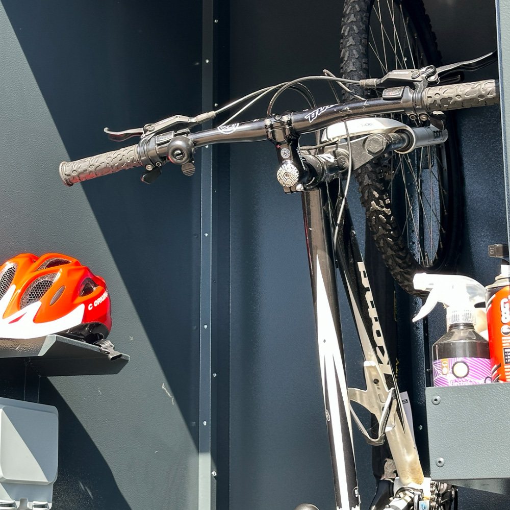 Asgard 2.6 x 3.6ft Green Vertical Bike Locker Image 5