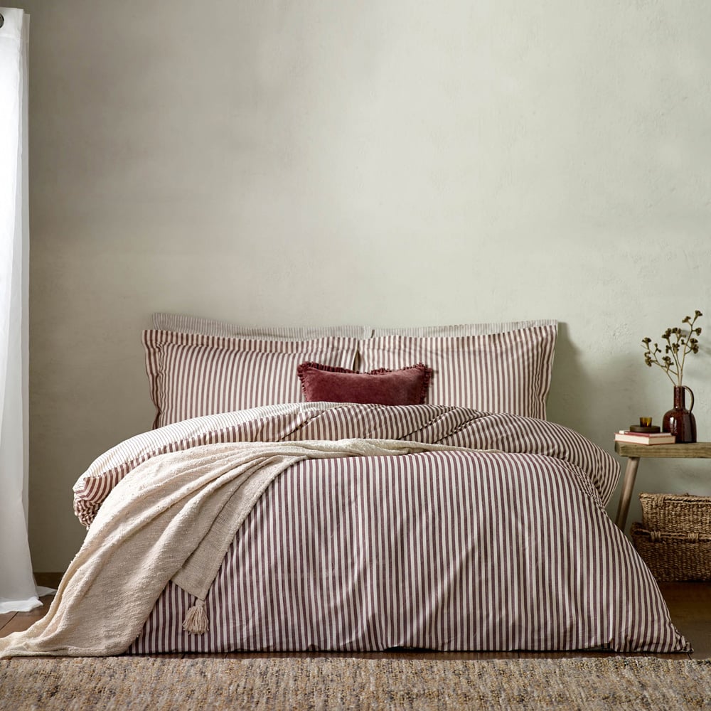 Yard Hebden Double Melange Stripe Cotton Beetroot Duvet Set Image 5