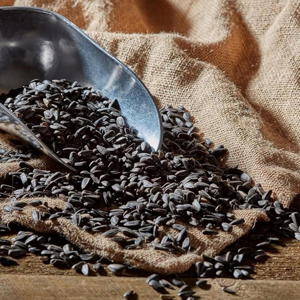Happy Beaks Black Sunflower Seeds 25.5kg Image 3