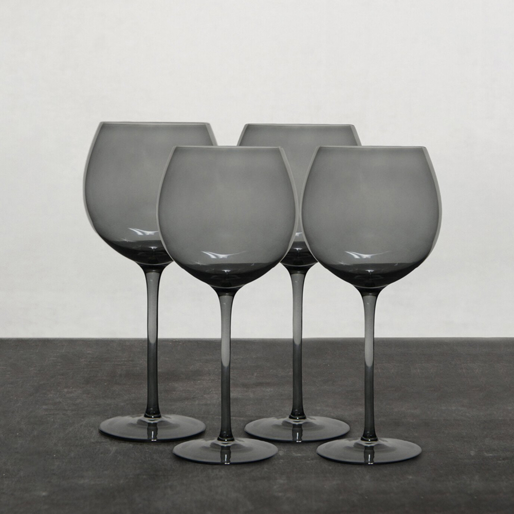 Set of Four Onyx Gin Glasses Image 3