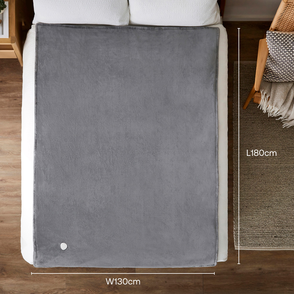 Dimplex Super Cosy Grey and White Sherpa Fleece Heated Throw 130 x 180cm Image 9
