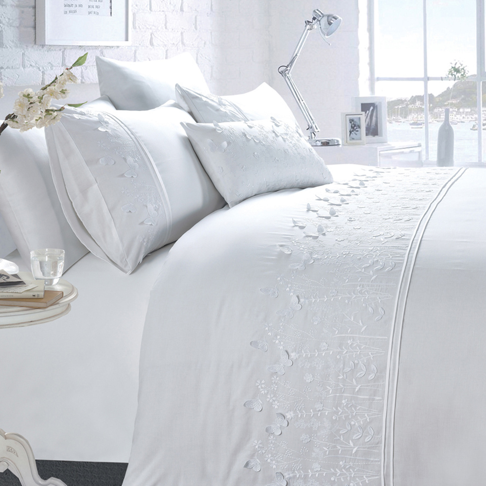 Rapport Home Papillon Double White Duvet Set Image