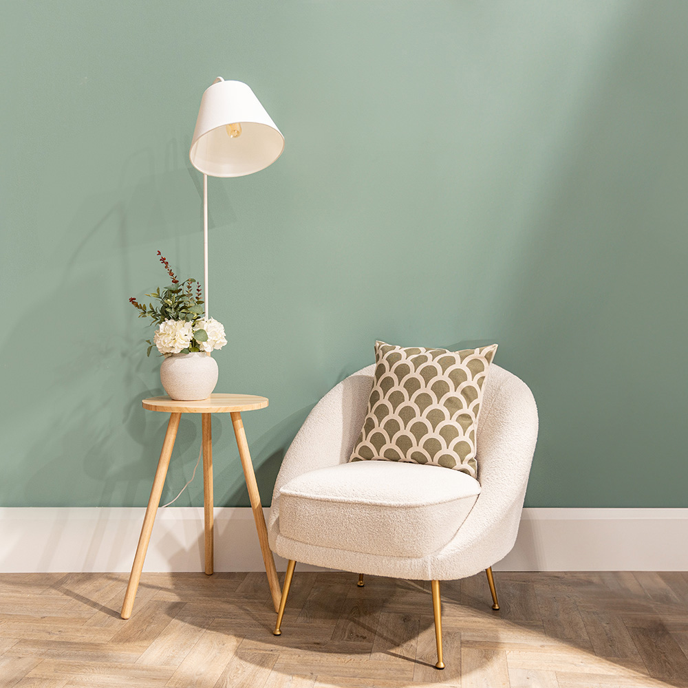 ValueLights Freja Wooden Tripod LED Table Floor Lamp Image 2