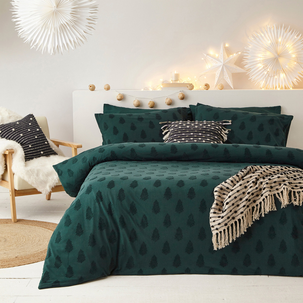furn. Yard Tufted Tree King Size Green Festive Duvet Cover Set Image 5
