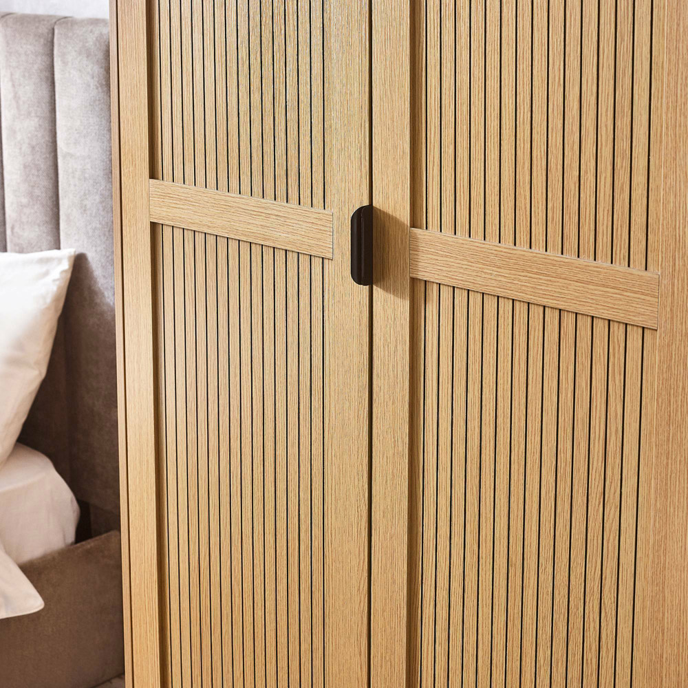 Julian Bowen Sia 2 Door Warm Wood Wardrobe Image 5
