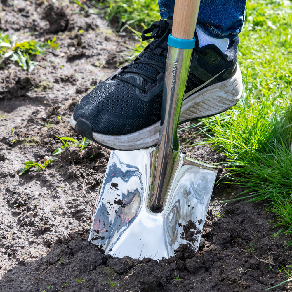 Burgon and Ball Growing Gardeners Digging Spade Image 6