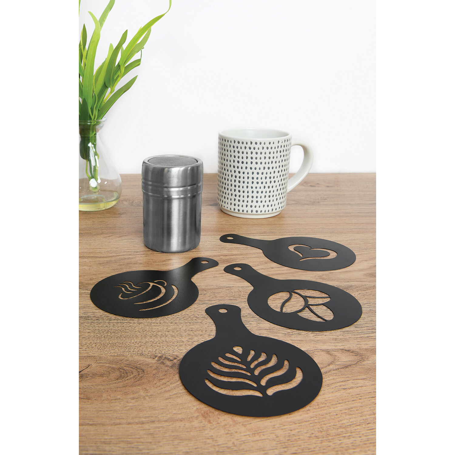 Barista Shaker and 4 Stencil Set Image 3