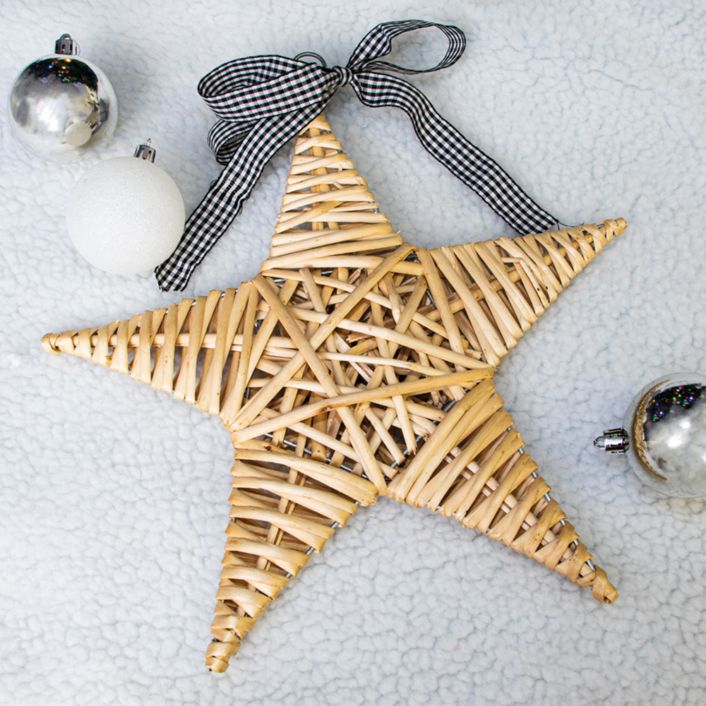 St Helens Natural Wicker Woven Willow Star Christmas Decoration Image 5