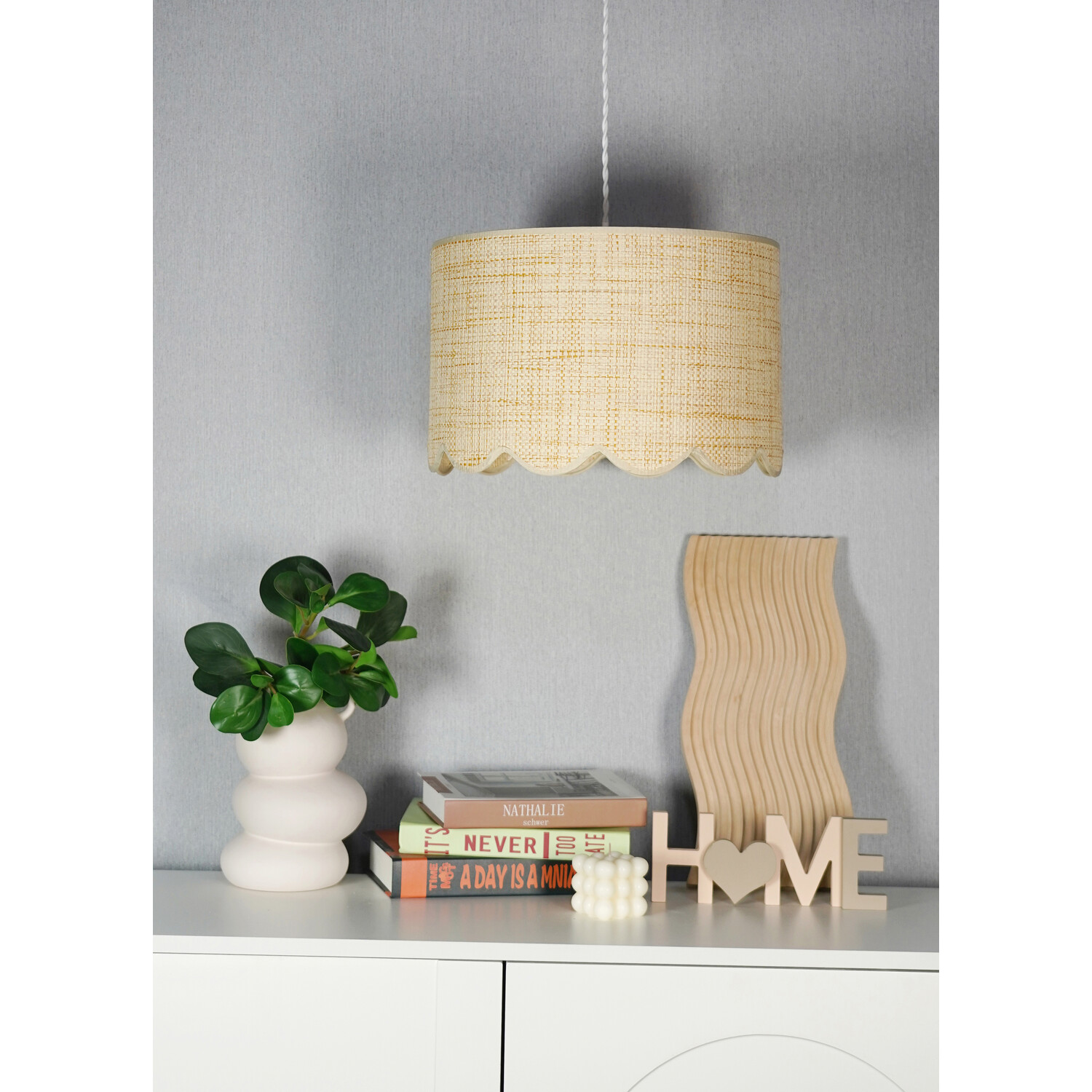 Lola Scalloped Edge Shade - Neutral Image 3