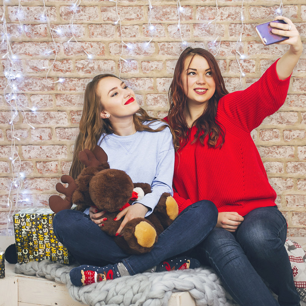 The Christmas Workshop 480 LED Bright White Icicle String Light Image 7