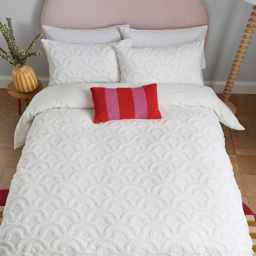 Helena Springfield Annie Double White Duvet Set Image 3