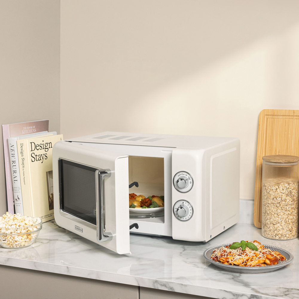 Haden 214607 Retro Ivory 17L Manual Microwave 700W Image 2