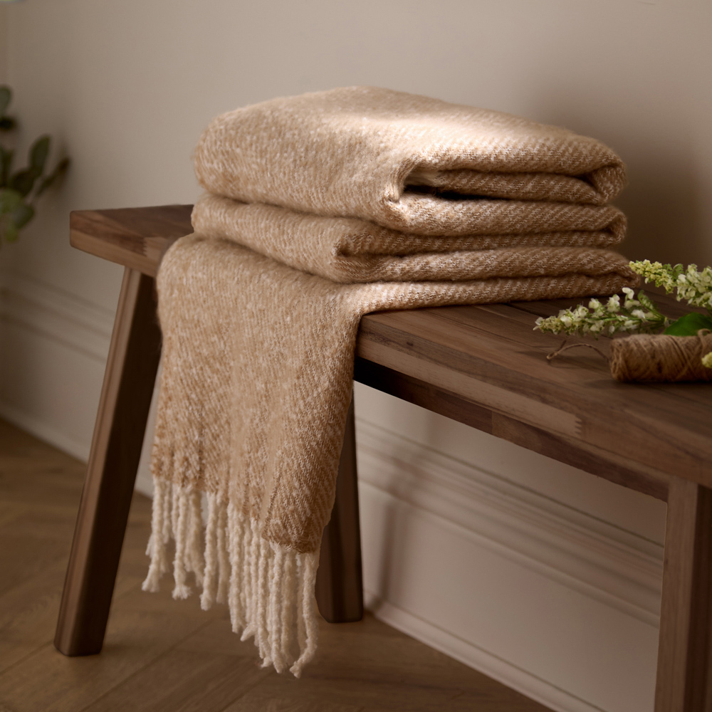 Wylder Isla Natural Nature Woven Tasselled Throw 130 x 180cm Image 2