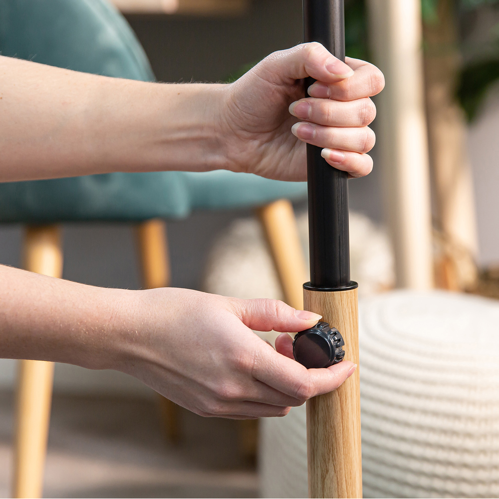 Russell Hobbs Black Scandi Pedestal Fan 16 inch Image 6