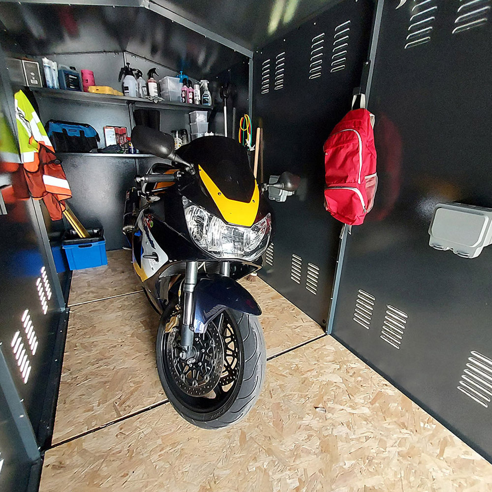 Asgard Centurion 5x 18ft Double Door Cream High Security Apex Motorcycle Garage Image 6