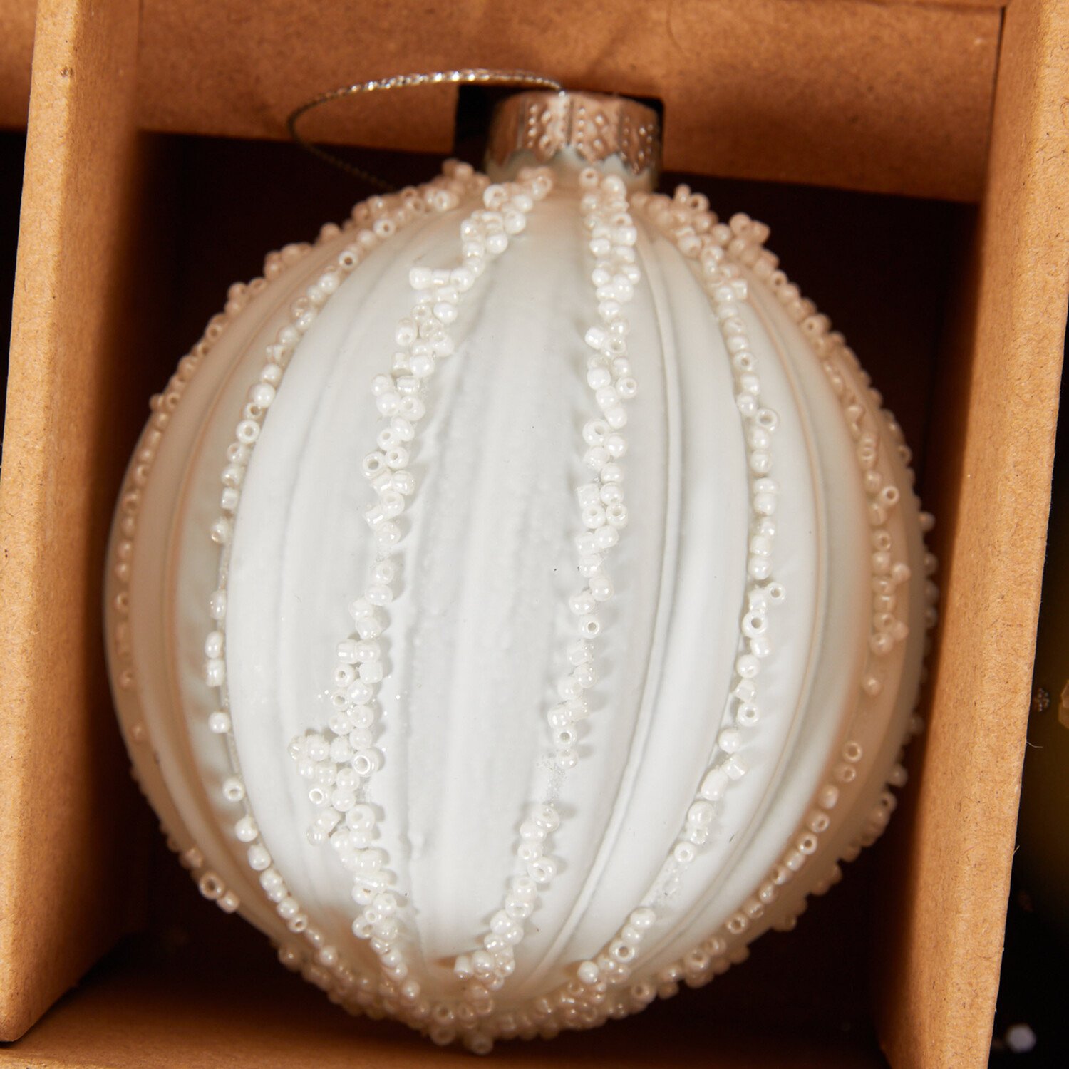 Set of 12 Mistletoe Cottage Glitter Baubles Image 5