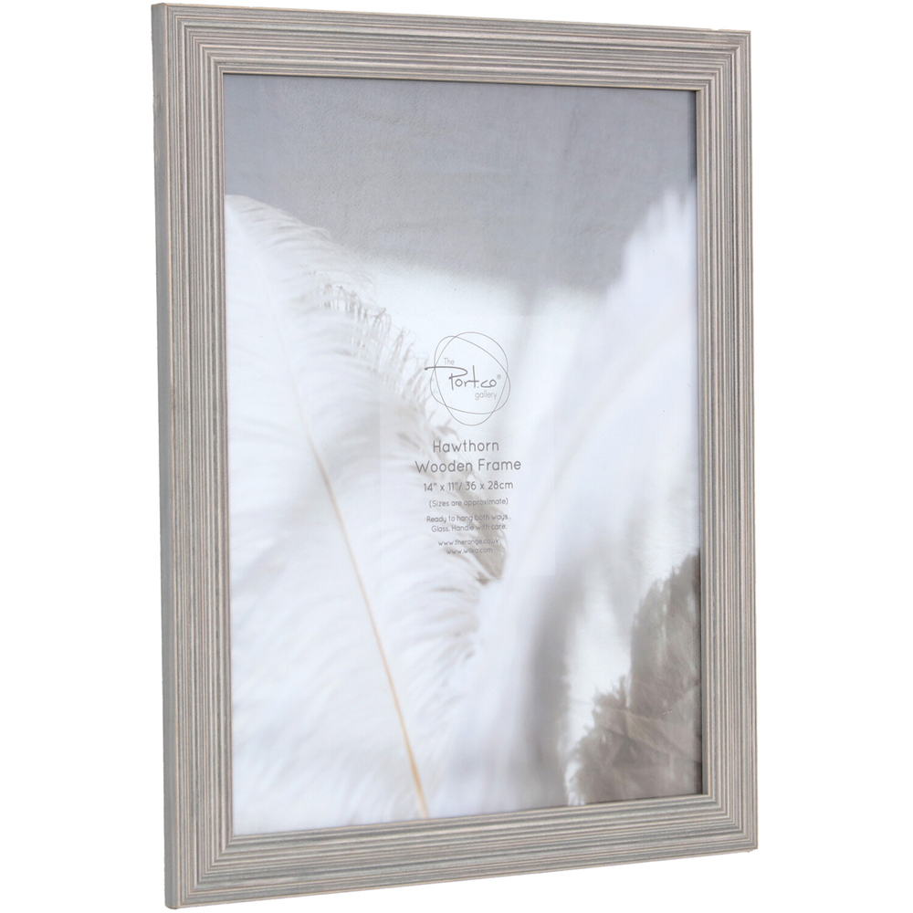 Hawthorn Wooden Photo Frame - Grey / 14 x 11in Image 3