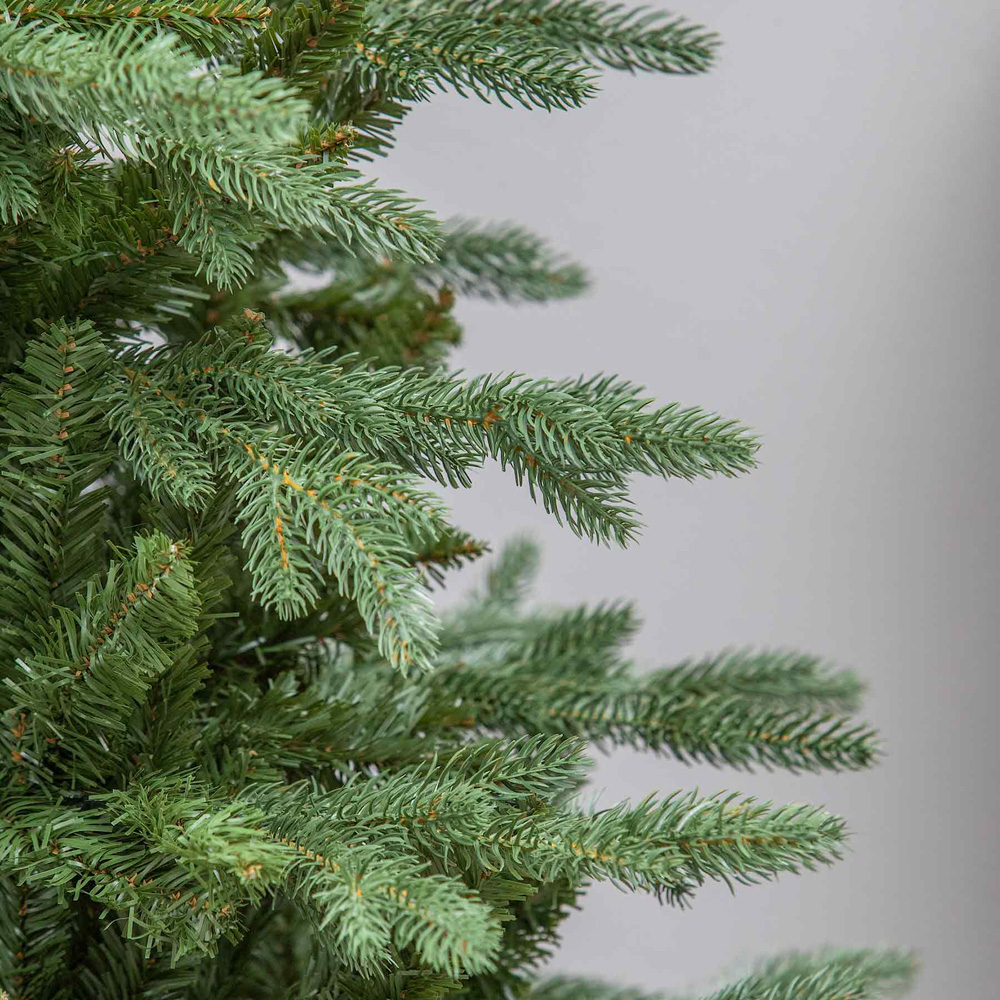 The Christmas Centre Burghley Green Spruce Artificial Xmas Tree 5ft Image 7