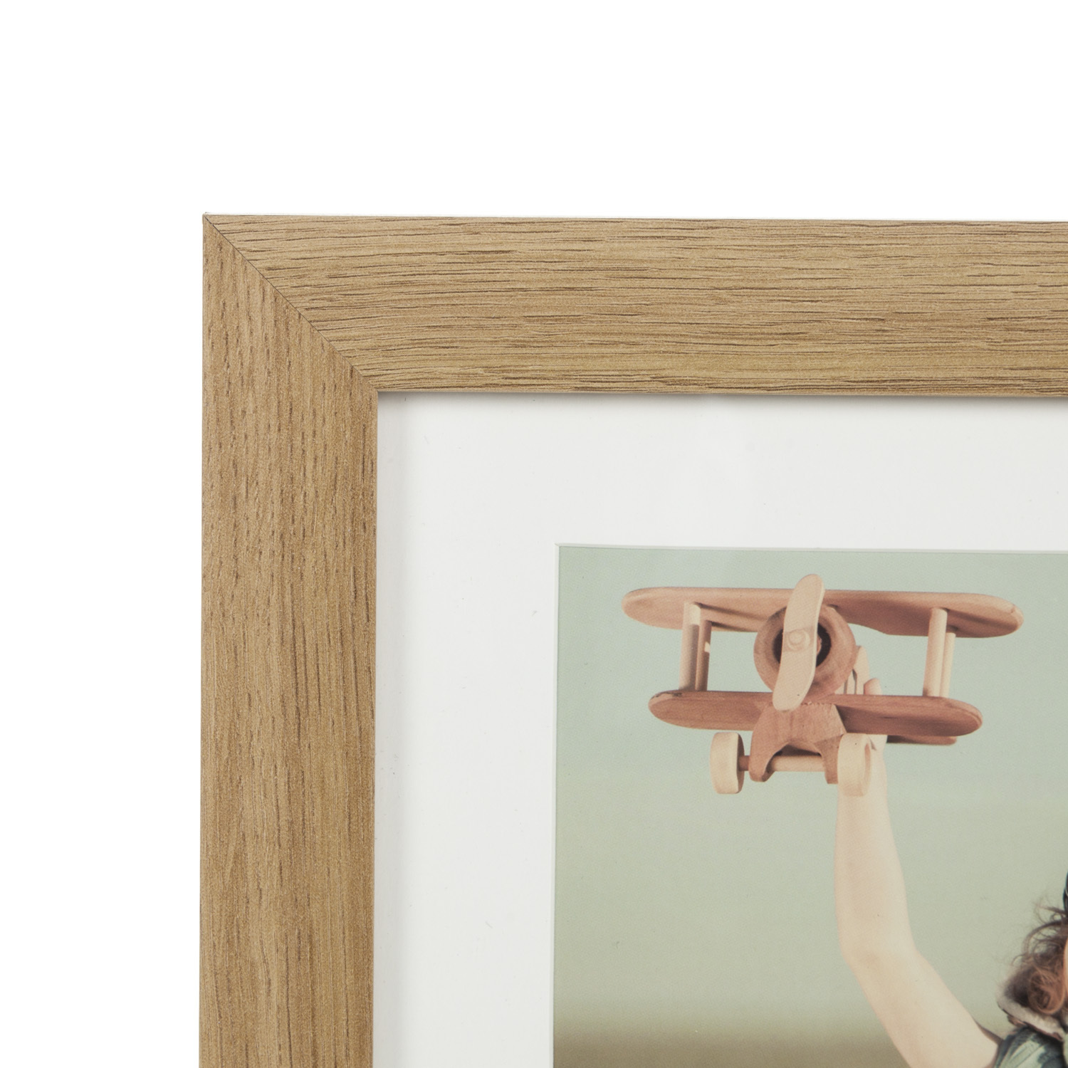 Oxford 3 Aperture Wood Effect Photo Frame Image 2