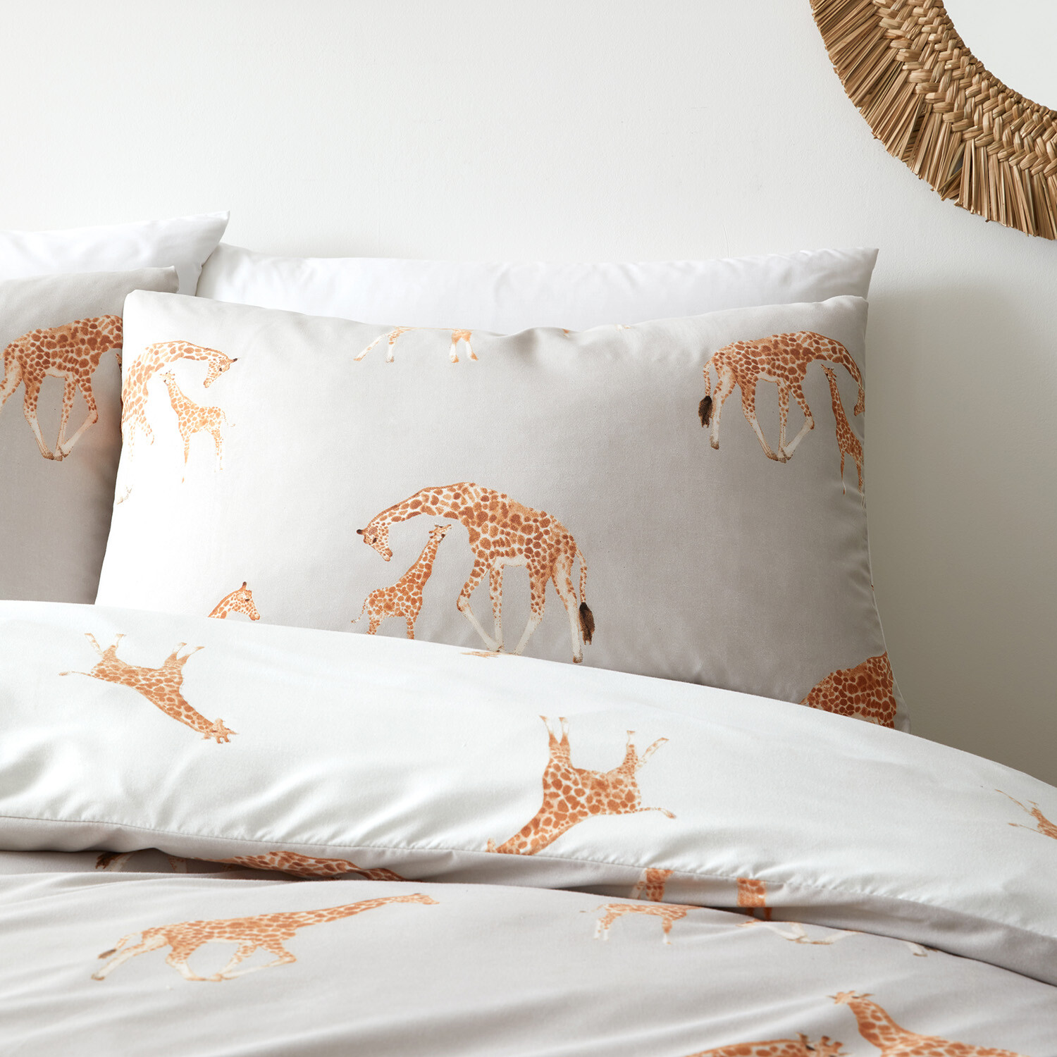 My Home Giraffe Duvet Cover and Pillowcase Set - Natural / Single Image 3