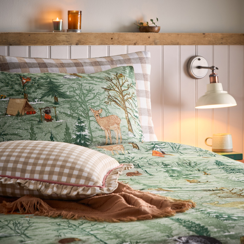 furn. Lodge Wood Super King Size Oak Green Cotton Duvet Set Image 2