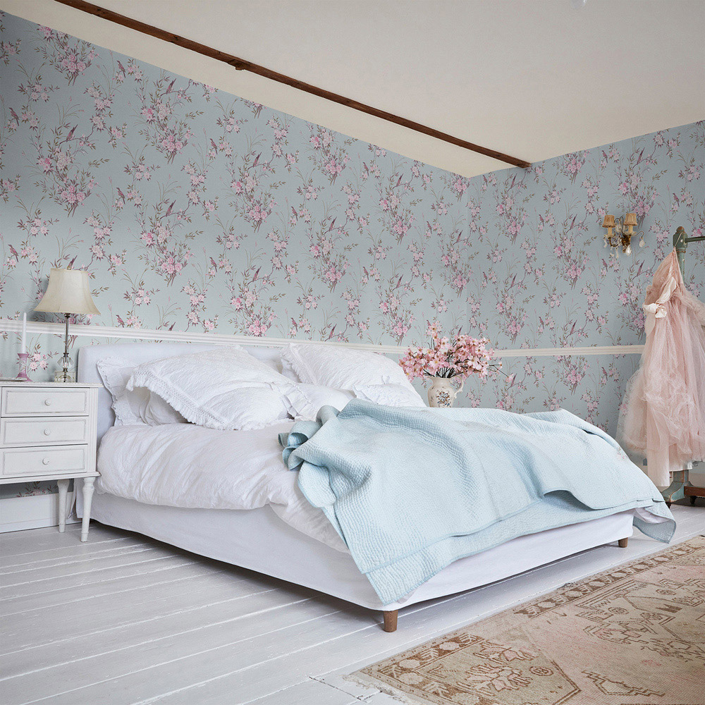 Shabby Chic by Rachel Ashwell® Blue Bird Chinoiserie Wallpaper Image 3