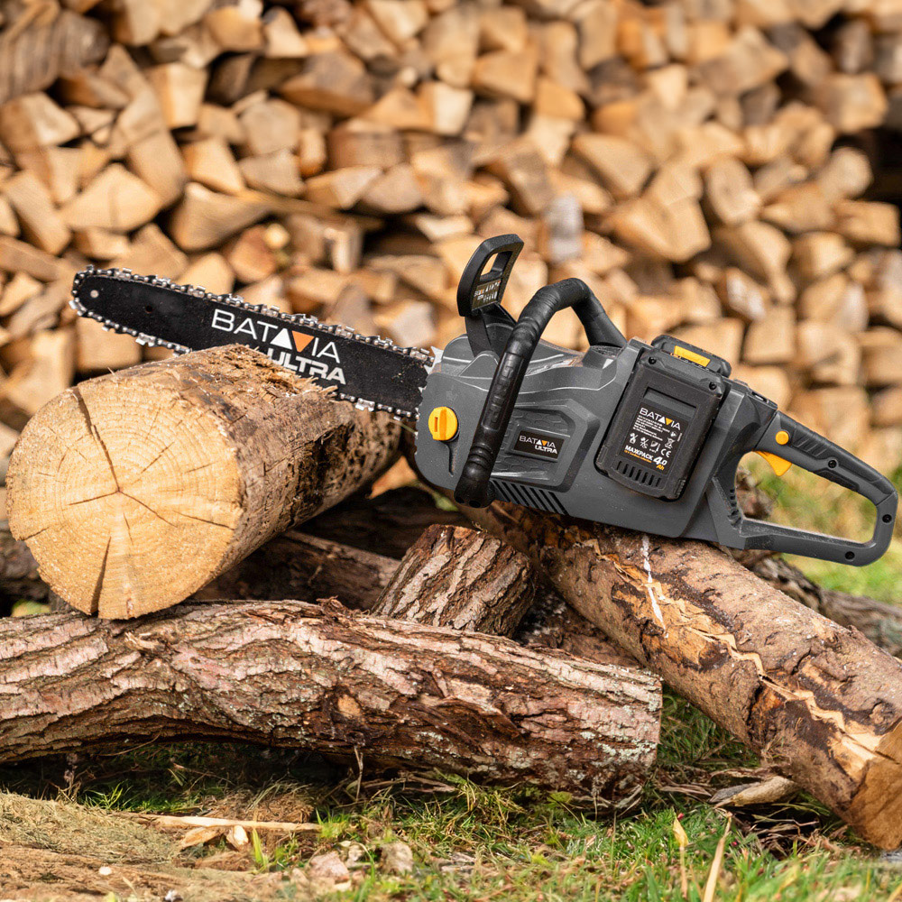 Batavia MAXXPACK 457.2mm 36V 2 x 4.0Ah Li-ion Brushless Chainsaw Image 2