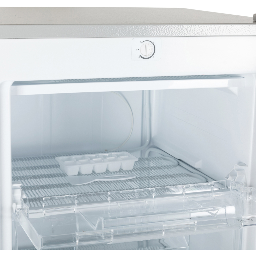 Willow Appliances WTF55S Silver 177L Tall Freezer Image 7
