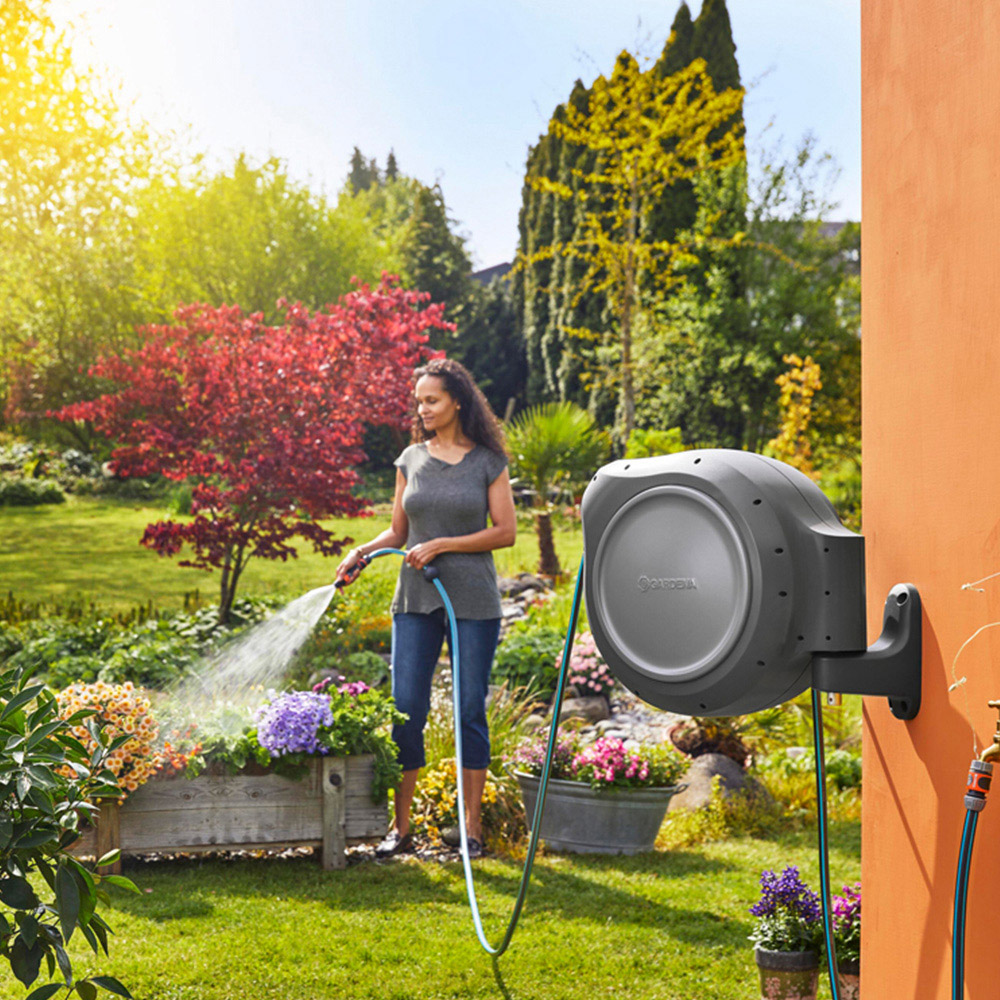 Gardena Wall Mounted Hose Box Rollup 30m Image 2