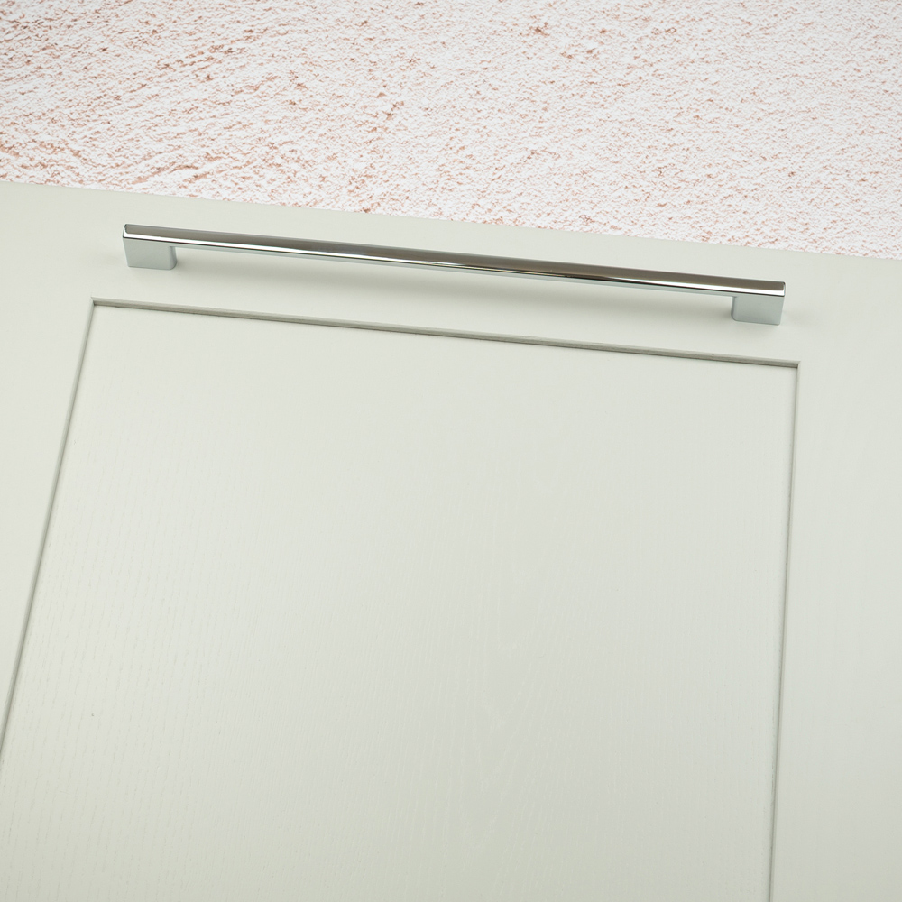 Handle & Home Polished Chrome Square D Handle 320mm Image 6