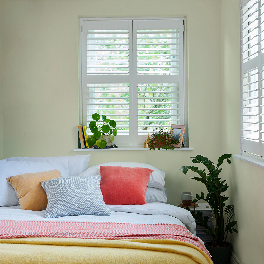 Laura Ashley Pale Hedgerow Matt Emulsion Paint 2.5L Image 4