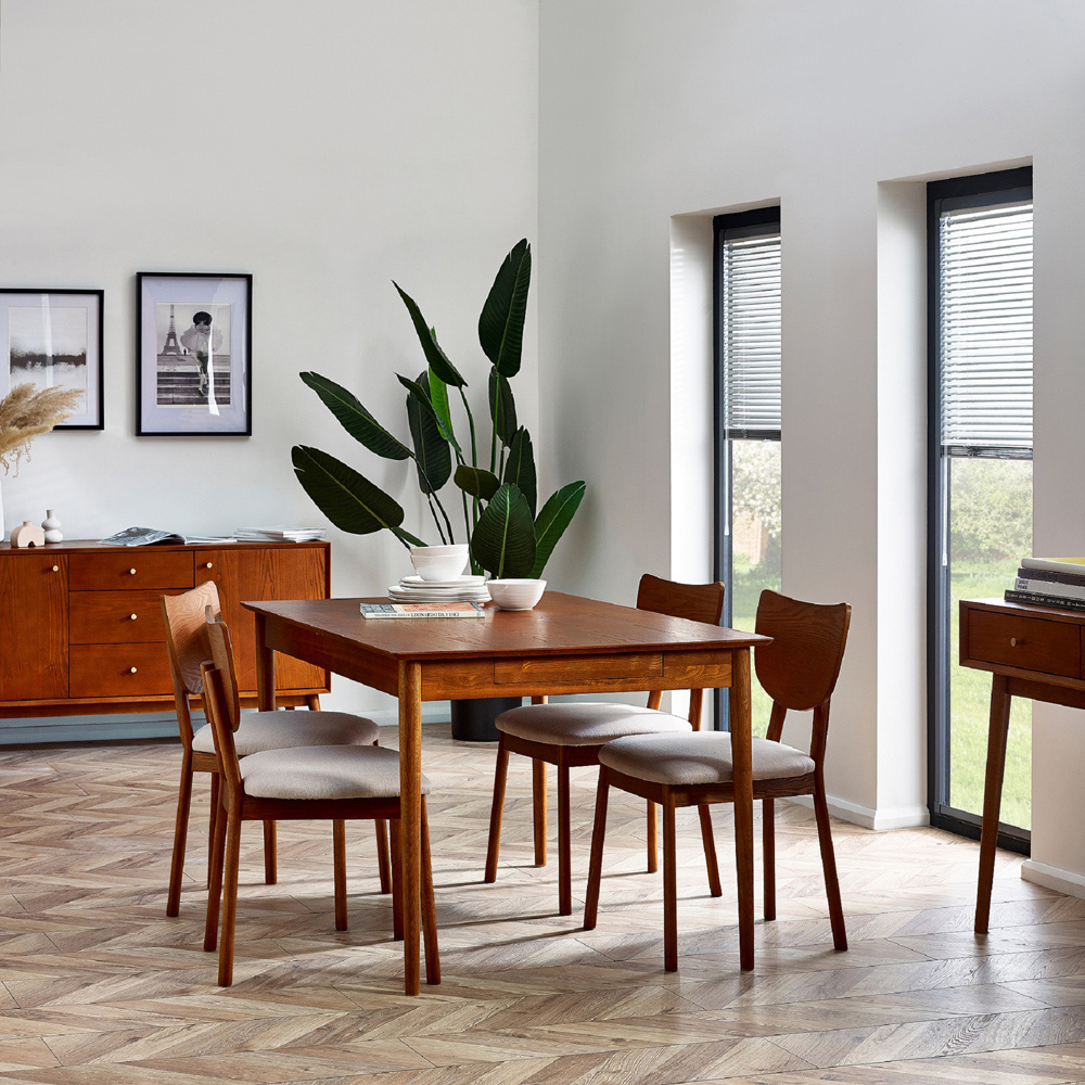 Julian Bowen Lowry 4 Seater 140 to 180cm Extending Dining Table Image 9