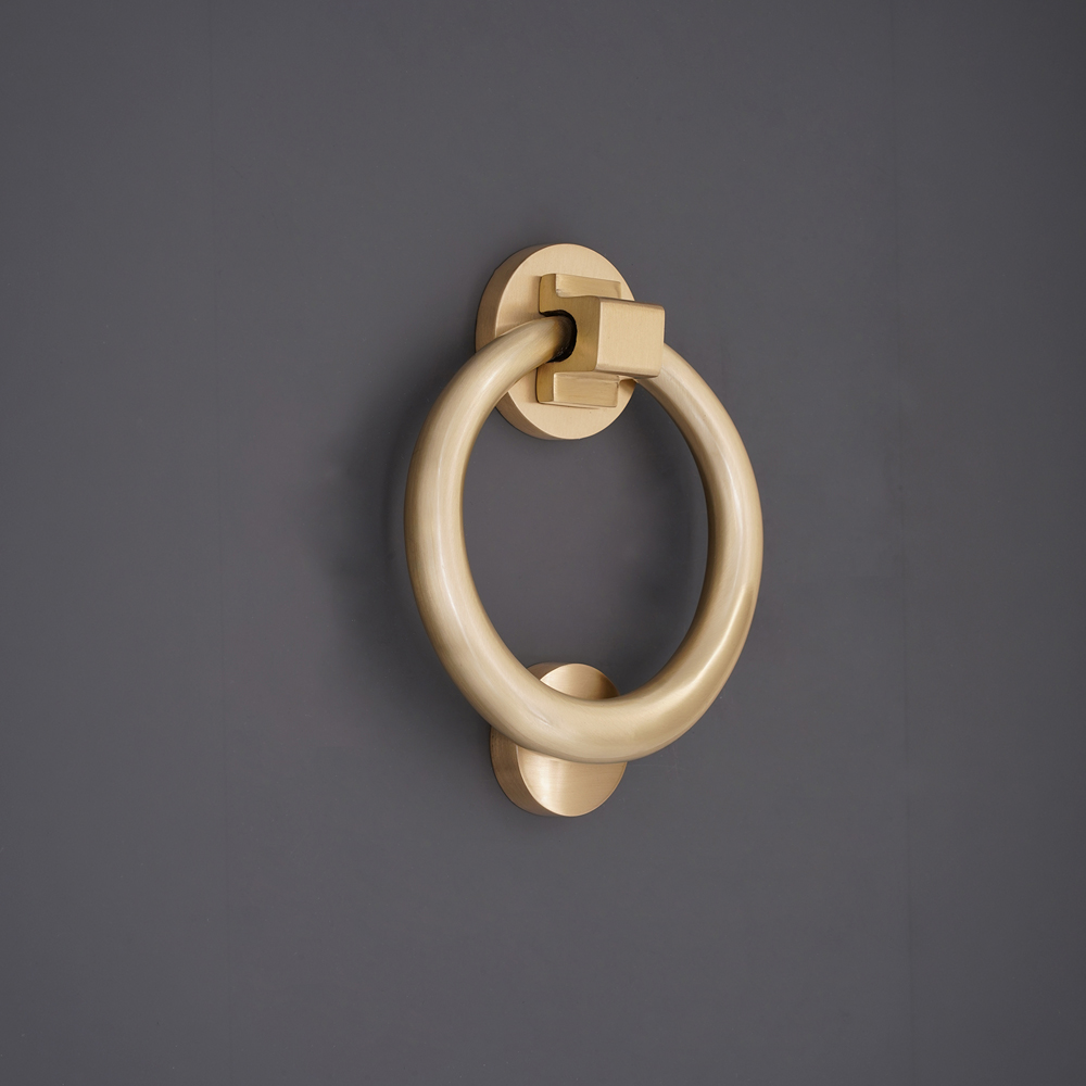 Spira Brass Satin Brass Ring Door Knocker Image 2