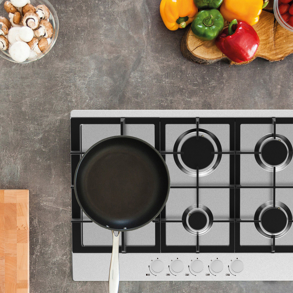 Statesman 75cm 5 Zone Stainless Steel Gas Hob Image 2