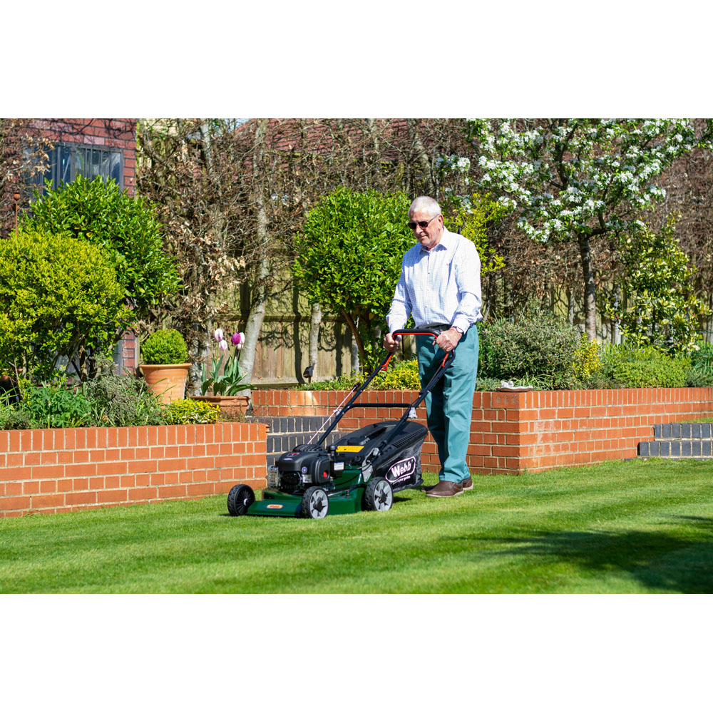 Webb Supreme 46cm Petrol Rotary Lawn Mower Image 9