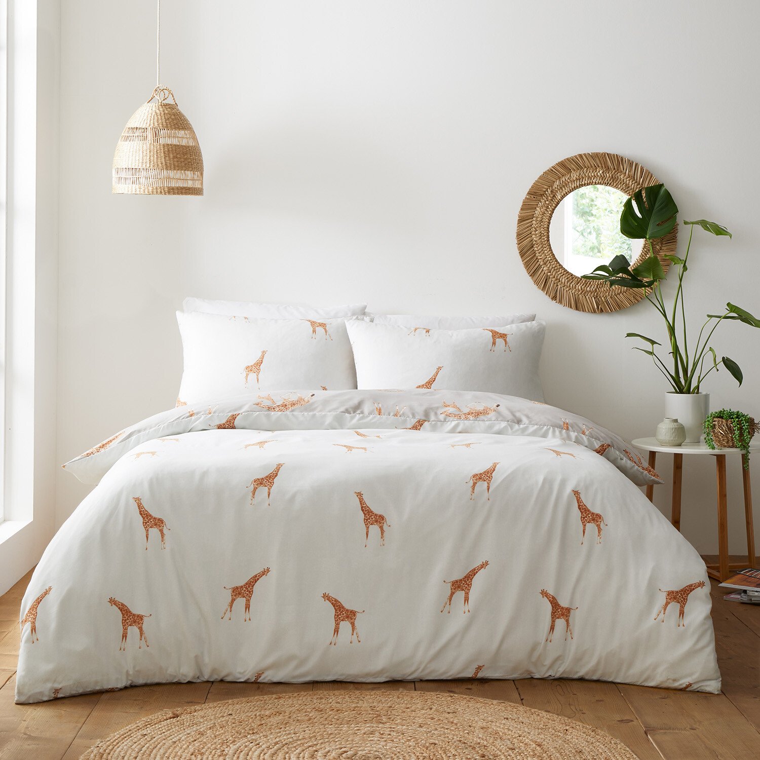 My Home Giraffe Duvet Cover and Pillowcase Set - Natural / Double Image 2