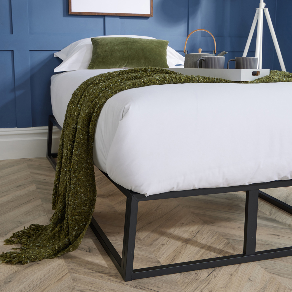Home Source Single Black Metal Platform Bed Base Image 4