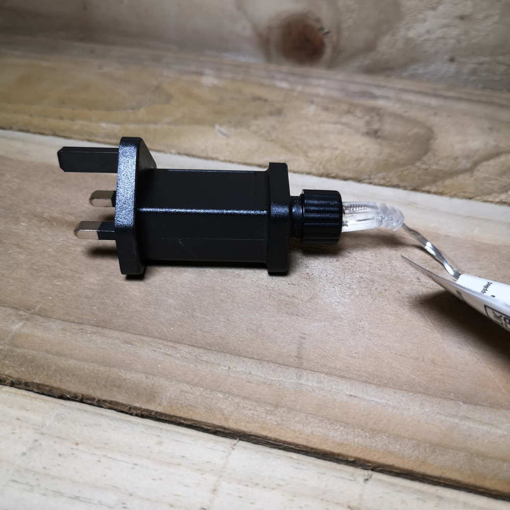 Samuel Alexander Animated Star Silhouette LED Outdoor Christmas Decoration 60cm Image 4