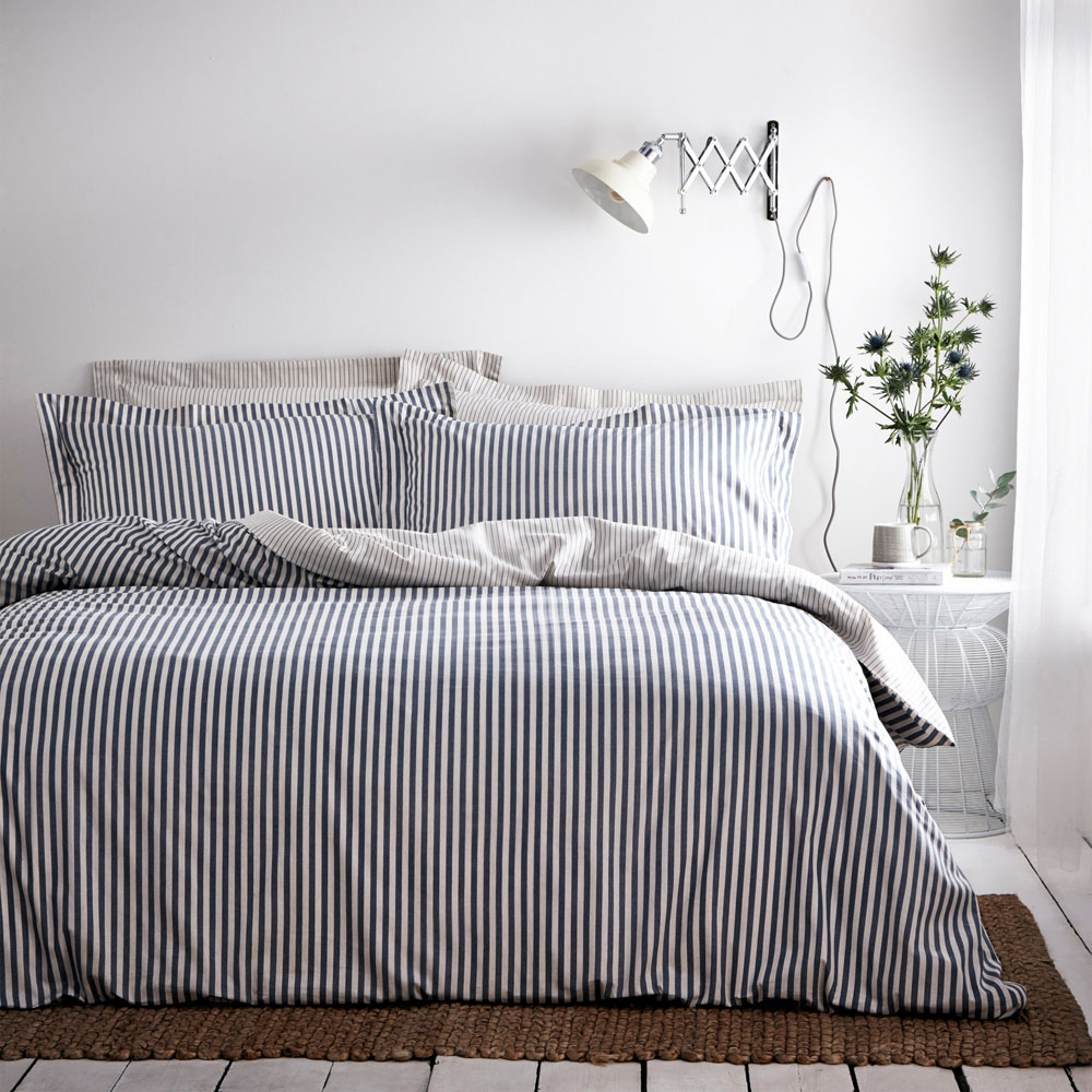Yard Hebden King Size Navy and Grey Duvet Set Price Comparisons | Compare The Build